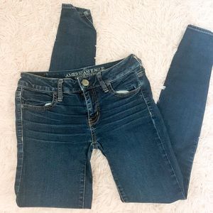 American Eagle Skinny Jeans - Size 2